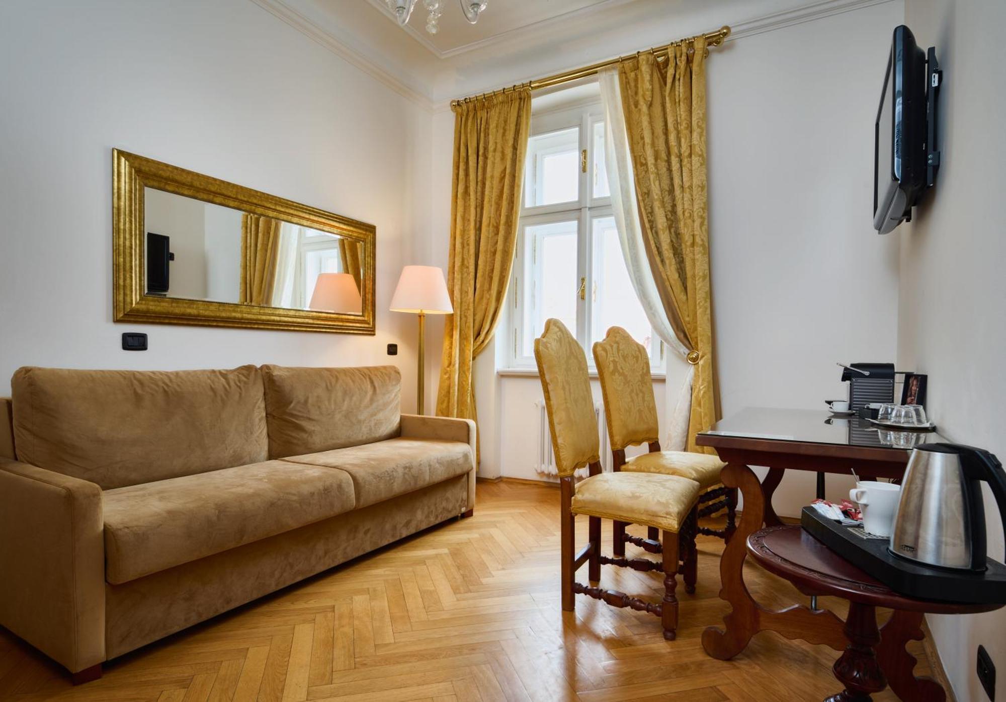 Hotel Charles Bridge Palace Prag